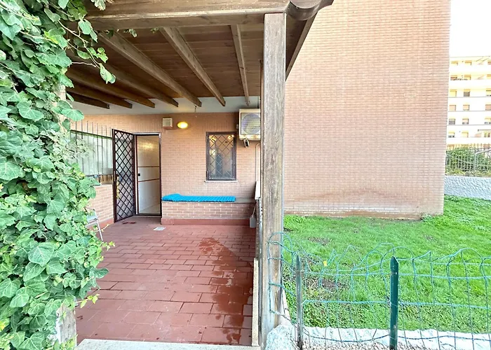 Alba Rossa Garden Retreat
