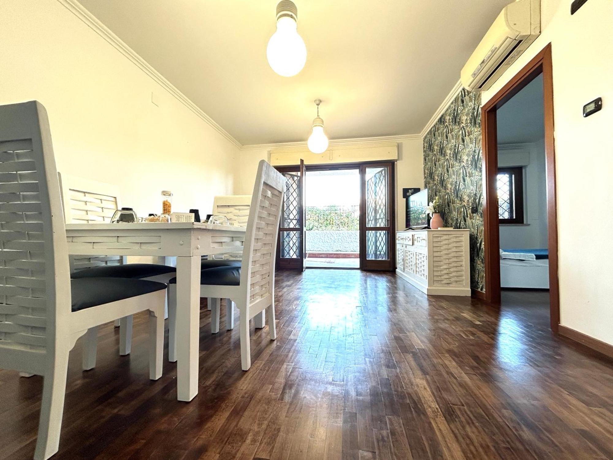 Alba Rossa Garden Retreat Apartment